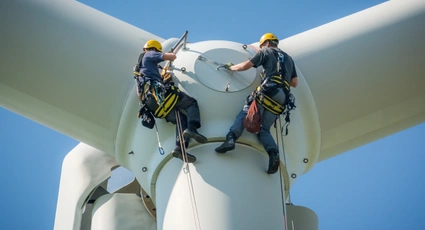 Energiewende als Jobmotor: Politische Rahmenbedingungen entscheiden über Tausende Stellen