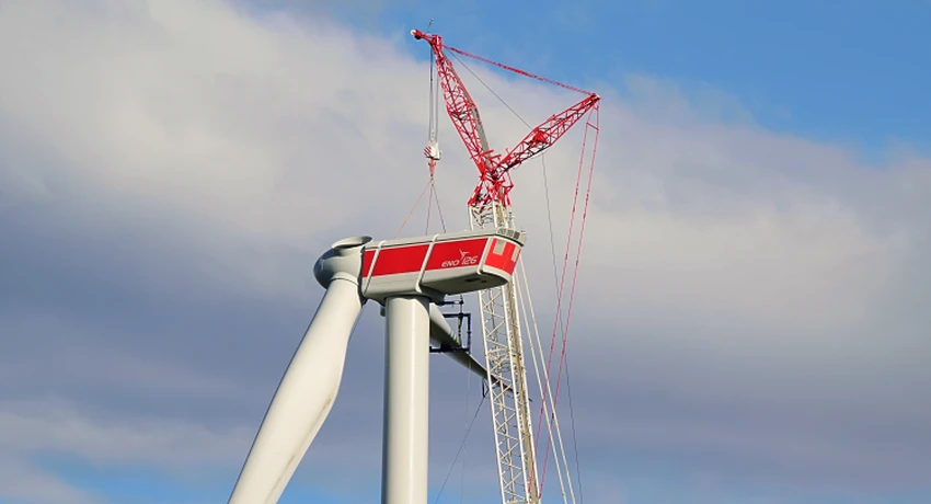 Der Rückbau von Windenergieanlagen soll mit der DIN 4866 weiter vereinheitlicht werden. (Symbolbild). Juliane Miller ist Director und Head of Renewables bei der PKF Wulf Gruppe.  Katrin Prechtl ist seit sechs Jahren Rechtsanwältin bei Kapellmann und Partner. 