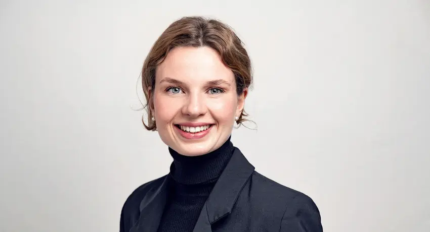 Katja Röper ist Consultant bei Enervis Energy Advisors. Sie hat sich auf Fachberatung zu regulatorischen und energiewirtschaftlichen Fragestellungen spezialisiert.