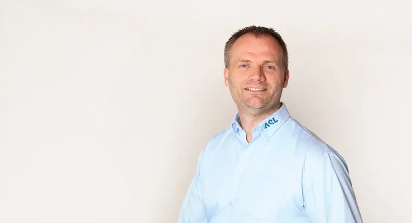 Martin Laß ist Gründer und Geschäftsführer von Agrarservice Lass und Mitglied des geschäftsführenden Vorstands des Landesverbands Erneuerbare Energien Schleswig-Holstein (LEE SH).